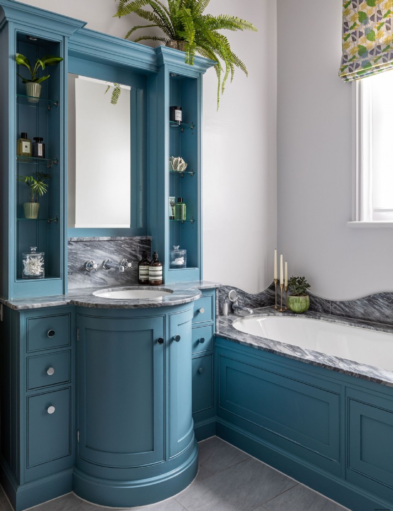 Blaue und graue Badezimmerideen – 11 coole und beruhigende Schemata 