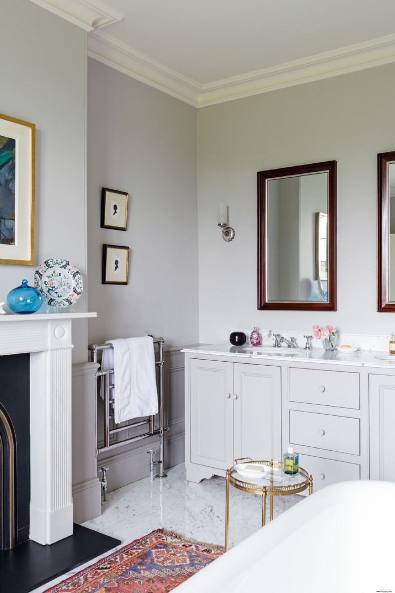 Ideen für graue Badezimmermöbel – 11 praktische und stilvolle Designs 