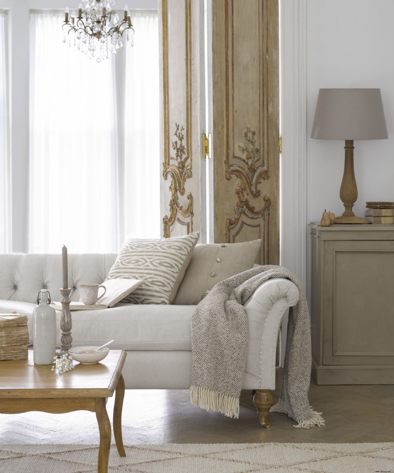Ideen für das Wohnzimmer mit weißen Sofas – 10 Tipps für die Wahl des ultimativen neutralen Statements 