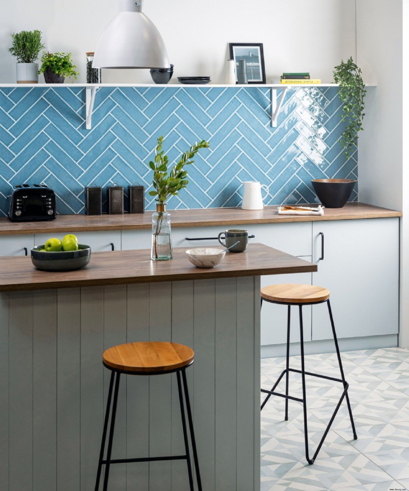 Ideen für Küchenwandfliesen – bringen Sie Farbe, Muster und Stil auf vertikale Flächen 