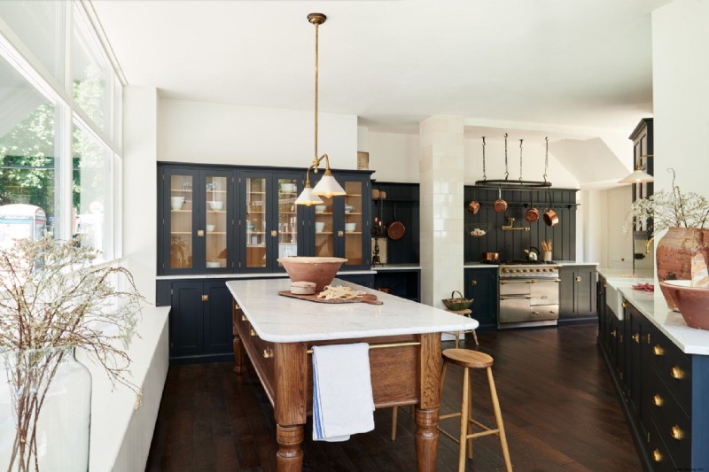 Vorher und Nachher:​​Diese ungeschickt geformte Küche ist jetzt ein cleverer, Vintage-inspirierter Raum 