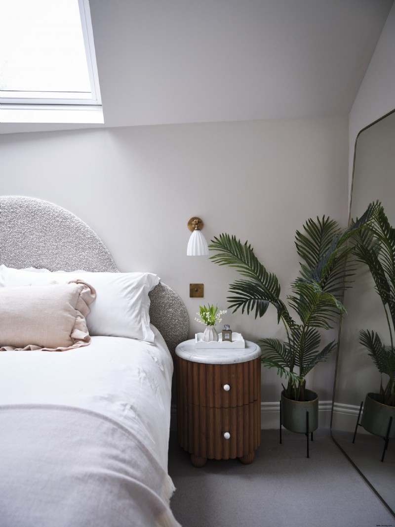 Ideen für kleine Hauptschlafzimmer – 13 Möglichkeiten, einen winzigen Raum in einen erholsamen Rückzugsort zu verwandeln 
