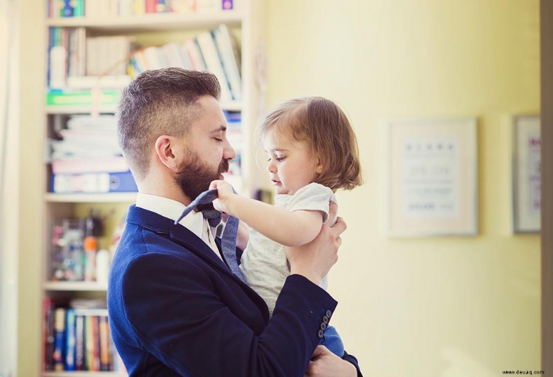 Studien behaupten, dass Väter glücklicher sind als Mütter – stimmen Sie zu? 