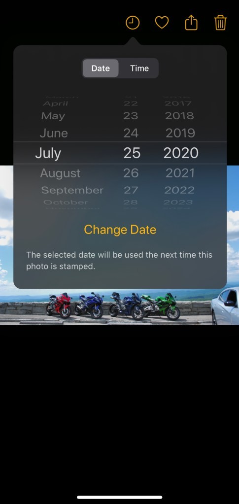 So fügen Sie Fotos auf dem iPhone Datums-/Zeitstempel hinzu