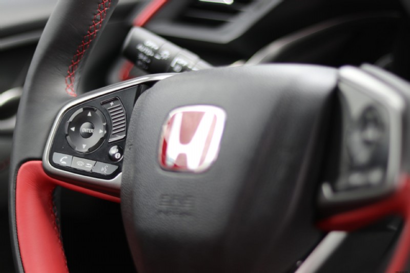 Honda Civic Type R (2017) im Test:Wir fahren die neue Trackday-Waffe