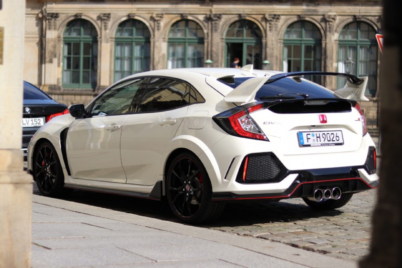 Honda Civic Type R (2017) im Test:Wir fahren die neue Trackday-Waffe