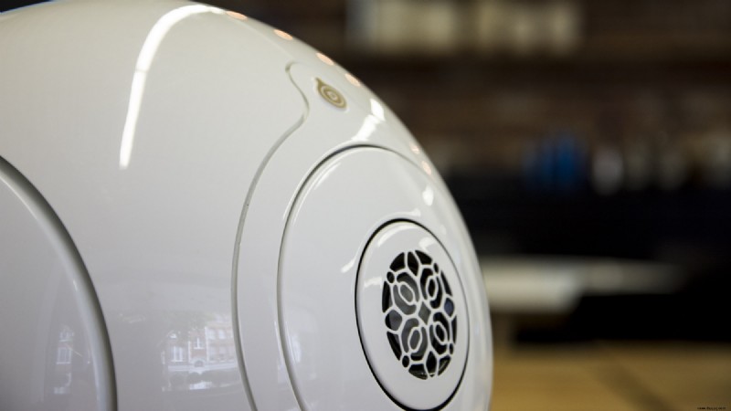 Devialet Gold Phantom im Test:Der vergoldete Lautsprecher von Devialet ist ein 22-Karat-Verkorker