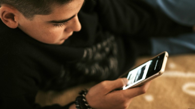 App-verwöhnte Teenager finden eher dubiose Inhalte, wie Studien zeigen