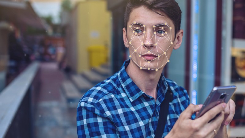 KI behauptet, in der Lage zu sein, Gesichtserkennungssoftware zu vereiteln und Sie „unsichtbar“ zu machen 