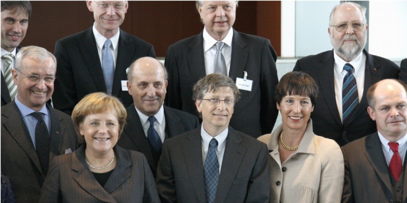 Wer ist Bill Gates? Ein Leitfaden für den Mitbegründer von Microsoft
