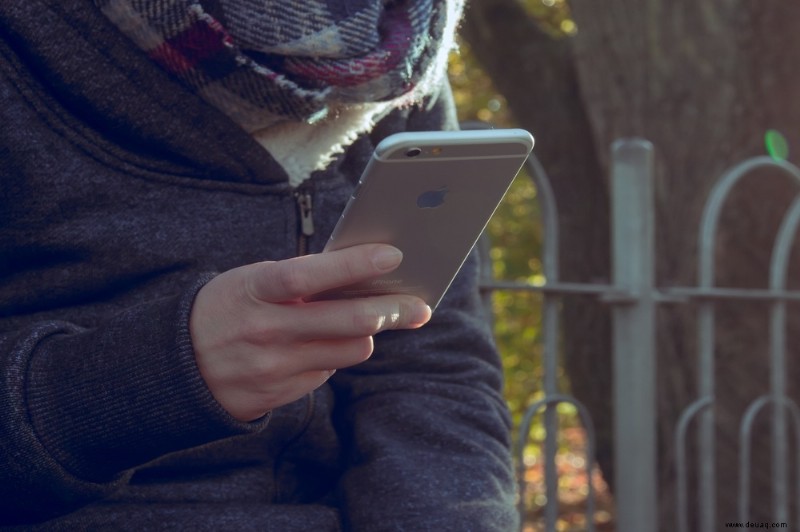 So verwenden Sie OK Google auf dem iPhone XS Max