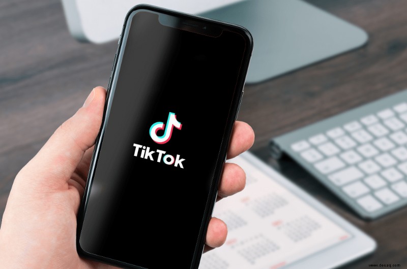 Wie man jemanden in TikTok markiert