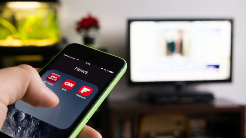 Bildschirmspiegelung eines Telefons, iPads oder Laptops auf den Fernseher:Wie Sie Ihr Telefon auf den großen Bildschirm bringen